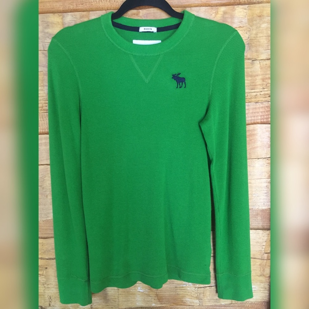 NWOT Abercrombie & Fitch Long sleeve  Tee